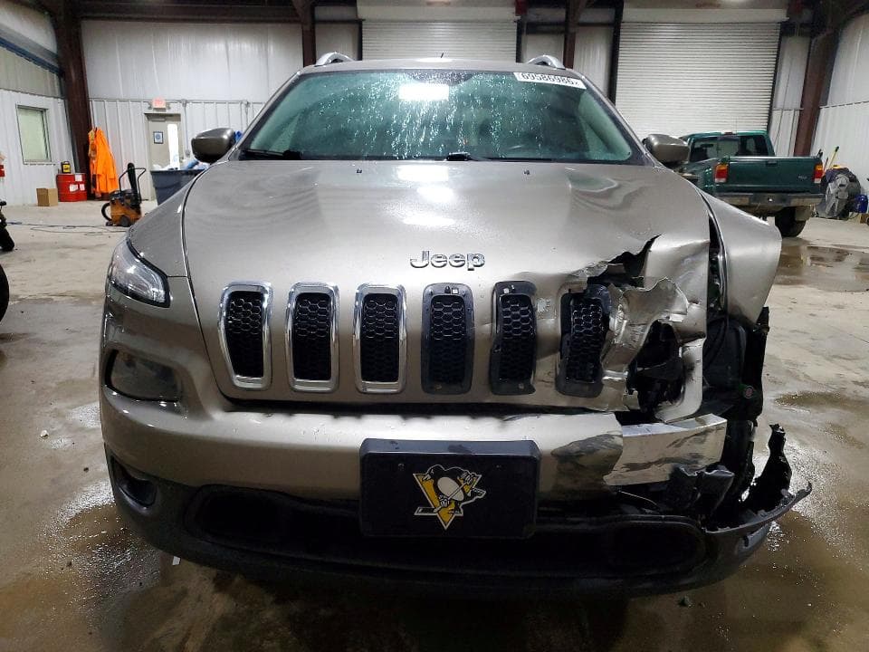 2017 JEEP CHEROKEE LATITUDE 5