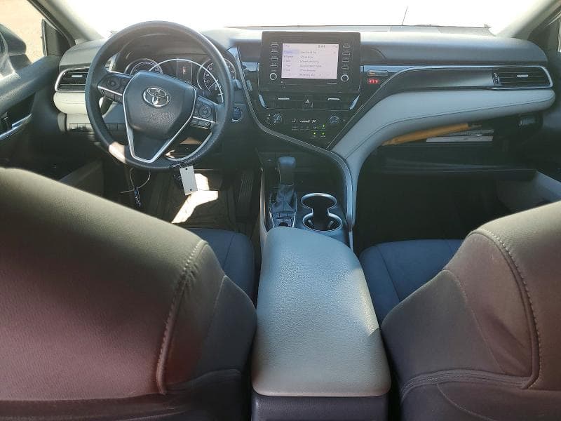 2021 TOYOTA CAMRY LE 8
