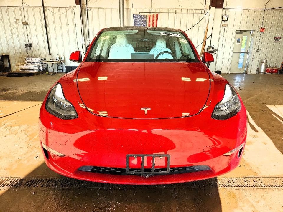 2023 TESLA MODEL Y 5