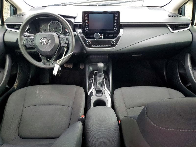 2020 TOYOTA COROLLA LE 8