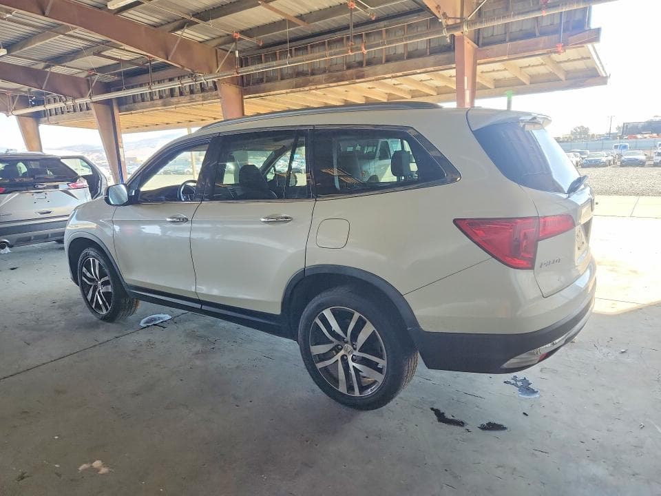 2017 HONDA PILOT TOURING 2