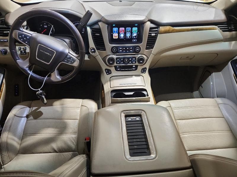 2017 GMC YUKON DENALI 8