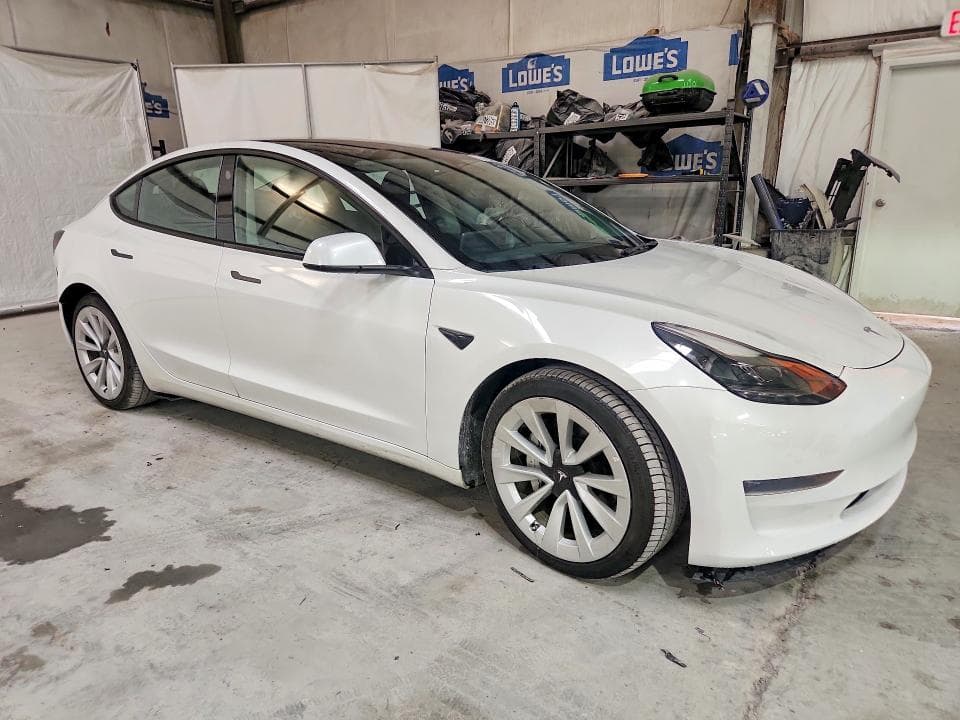 2023 TESLA MODEL 3 4