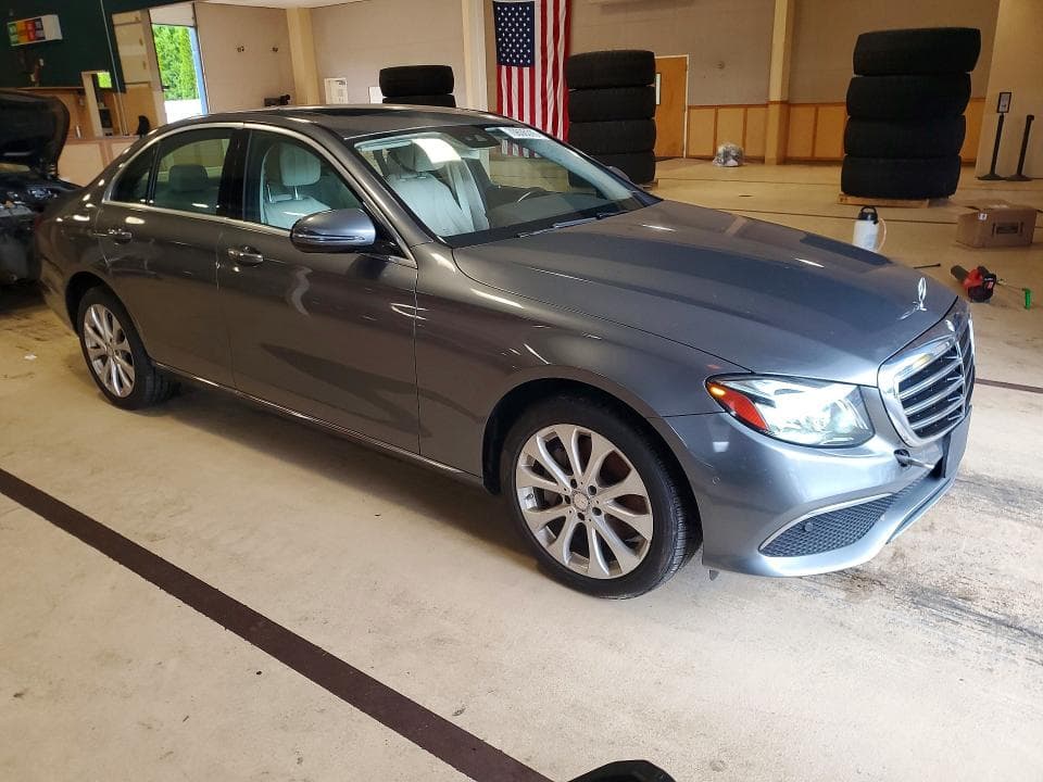 2017 MERCEDES-BENZ E 300 4MATIC 4