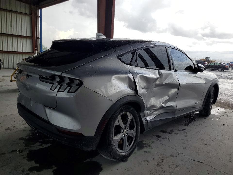 2021 FORD MUSTANG MACH-E SELECT 3