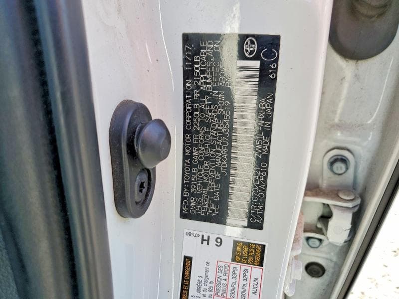 2018 TOYOTA PRIUS 12