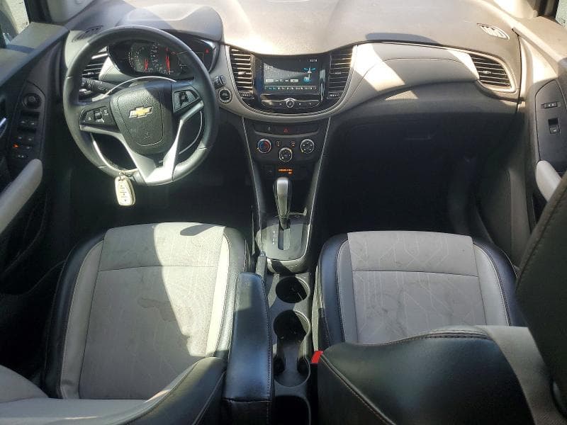 2017 CHEVROLET TRAX 1LT 8