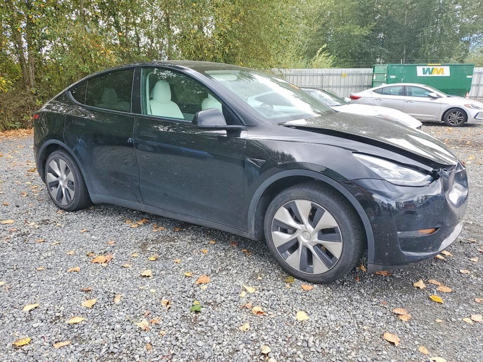 2021 TESLA MODEL Y 4