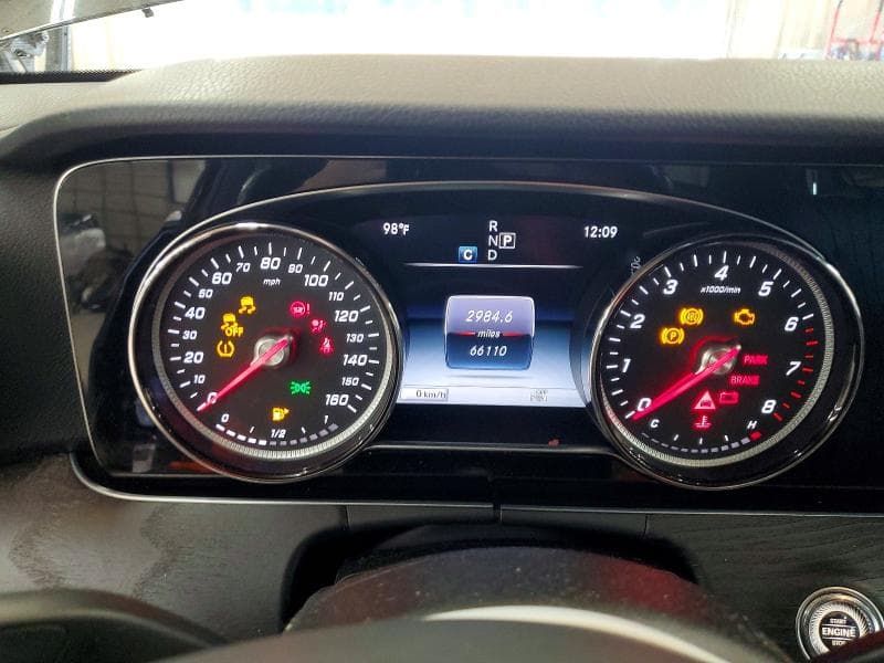 2017 MERCEDES-BENZ E 300 9