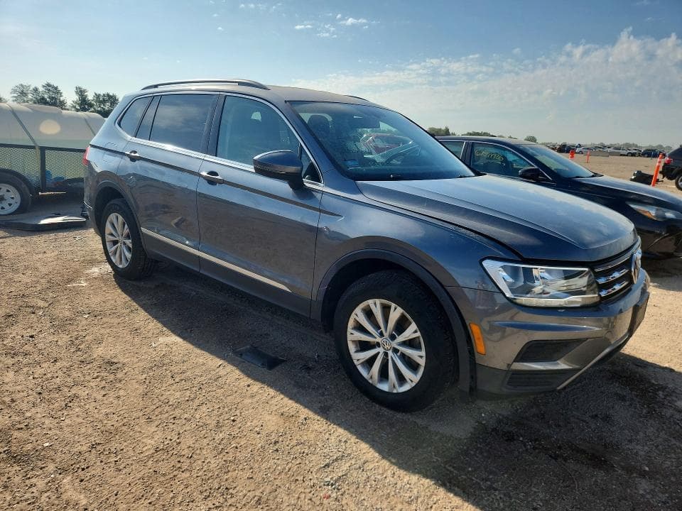 2018 VOLKSWAGEN TIGUAN SE 4