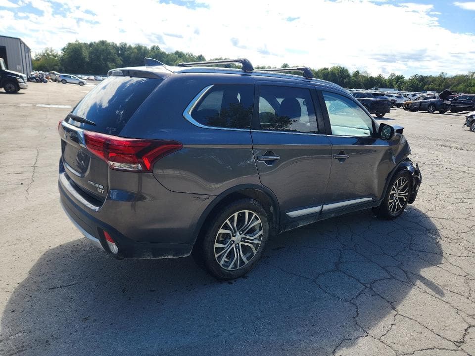 2017 MITSUBISHI OUTLANDER GT 3