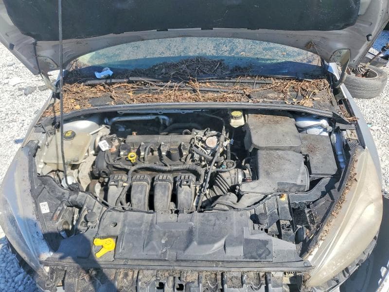 2017 FORD FOCUS SE 11