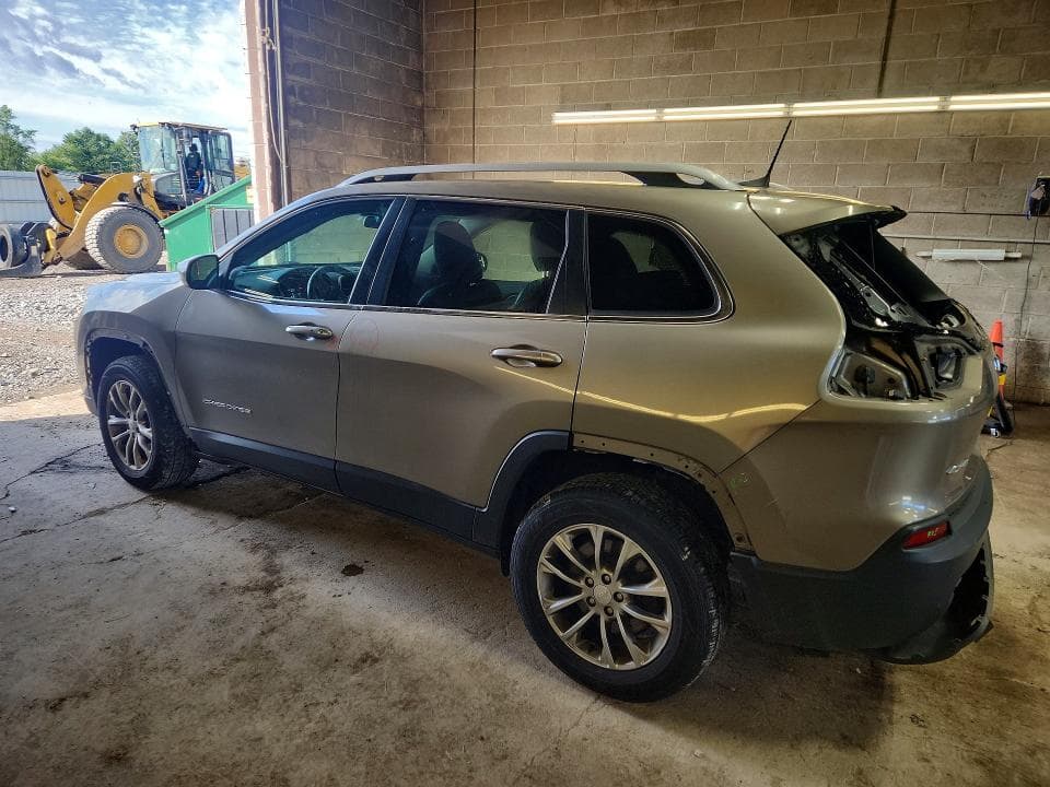 2019 JEEP CHEROKEE LATITUDE PLUS 2