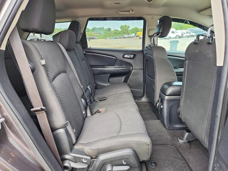 2018 DODGE JOURNEY SXT 11