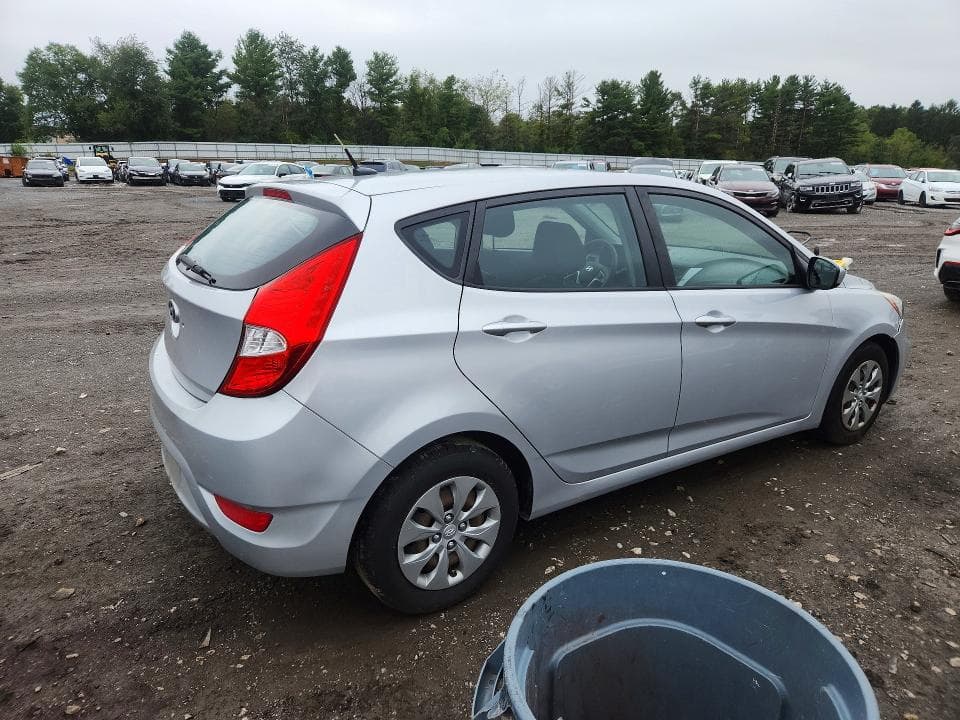 2017 HYUNDAI ACCENT SE 3