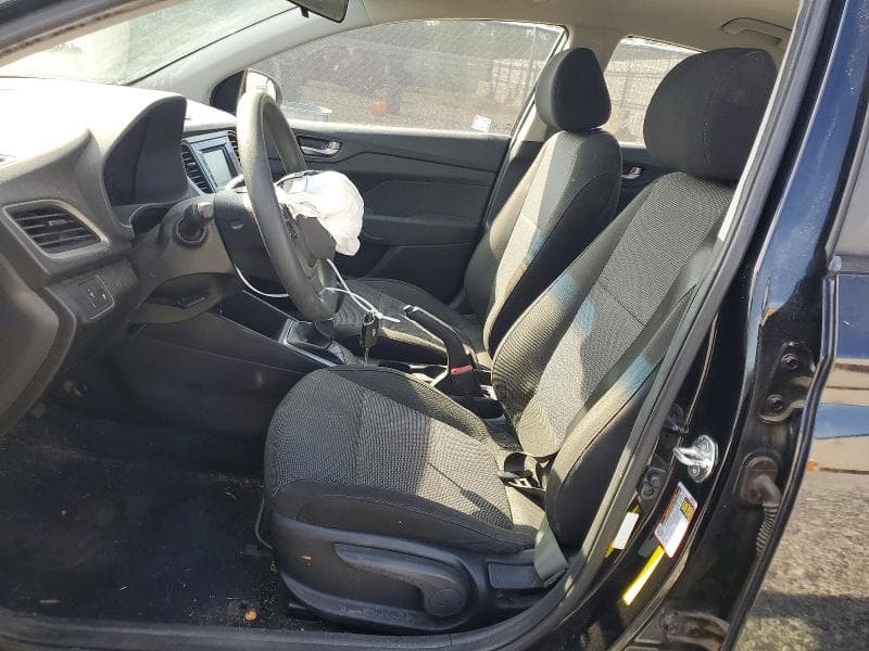 2018 HYUNDAI ACCENT SE 7