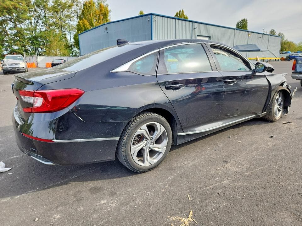 2018 HONDA ACCORD EX 3