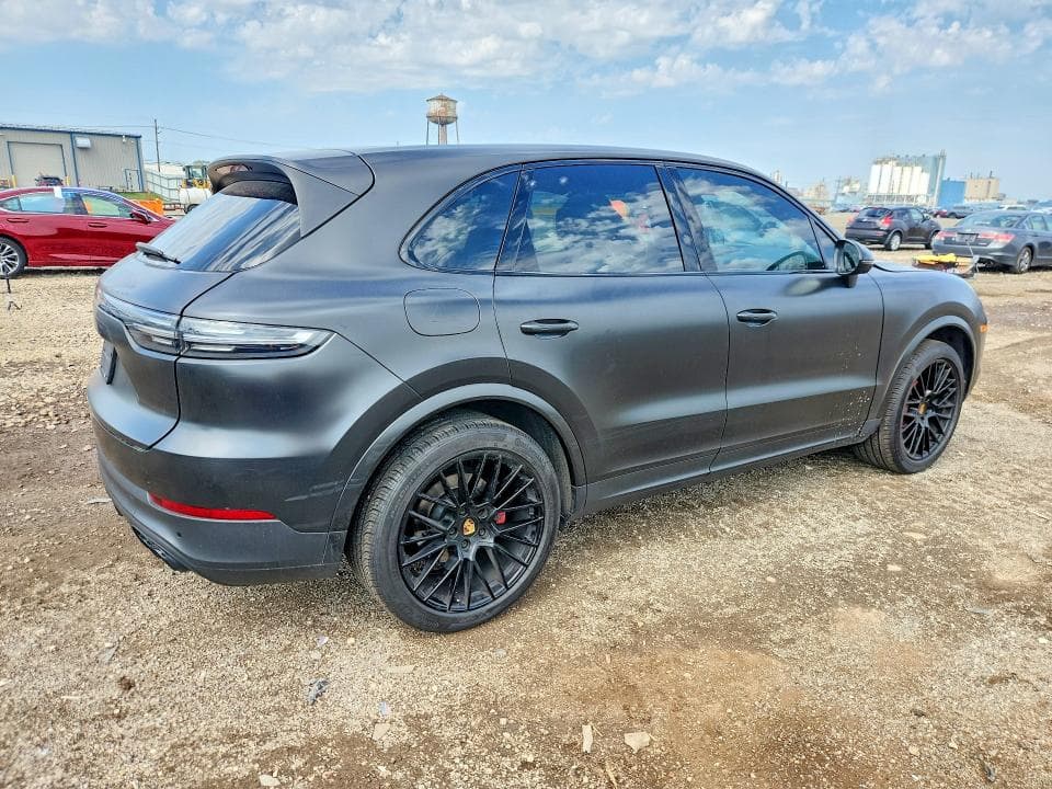 2020 PORSCHE CAYENNE 3