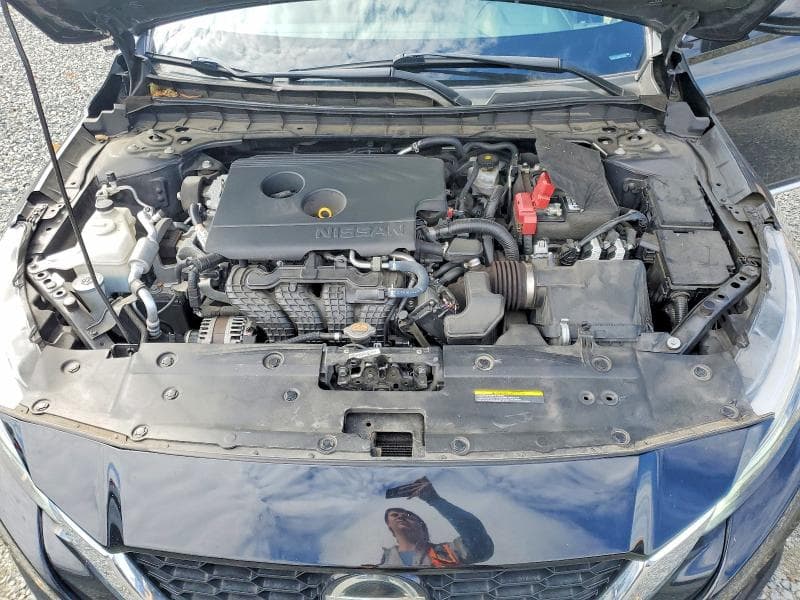 2019 NISSAN ALTIMA SV 11