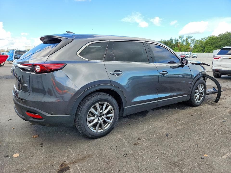 2017 MAZDA CX-9 TOURING 3
