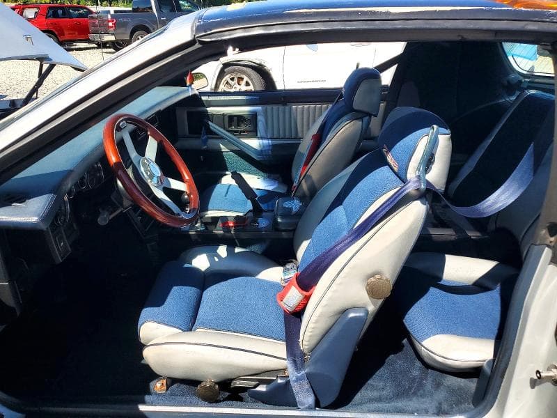 1982 CHEVROLET CAMARO 7