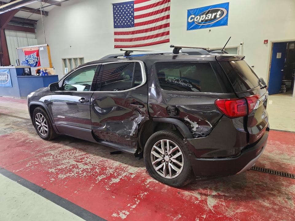 2018 GMC ACADIA SLE 2