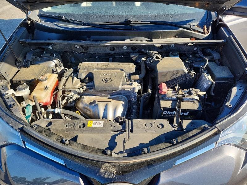 2017 TOYOTA RAV4 XLE 12