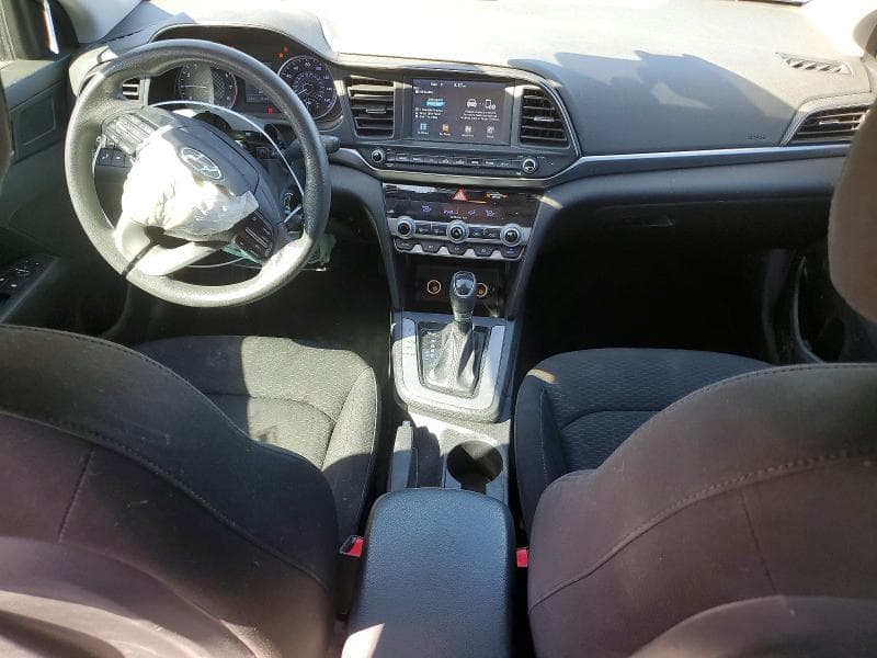 2020 HYUNDAI ELANTRA SEL 8