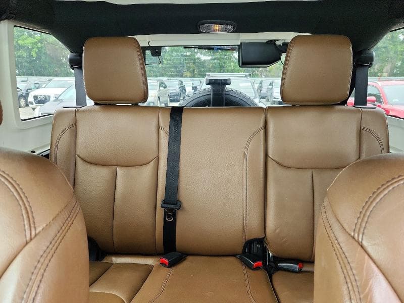 2018 JEEP WRANGLER UNLIMITED SAHARA 10