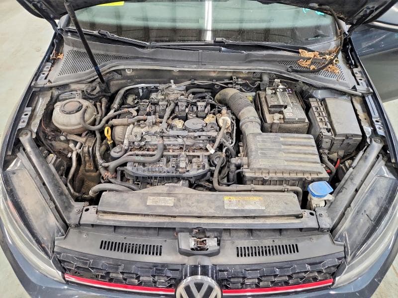 2020 VOLKSWAGEN GTI S 11