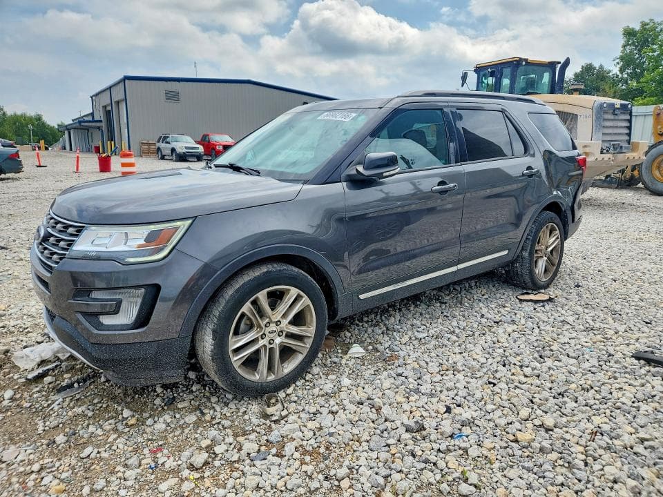 2017 FORD EXPLORER XLT - 1