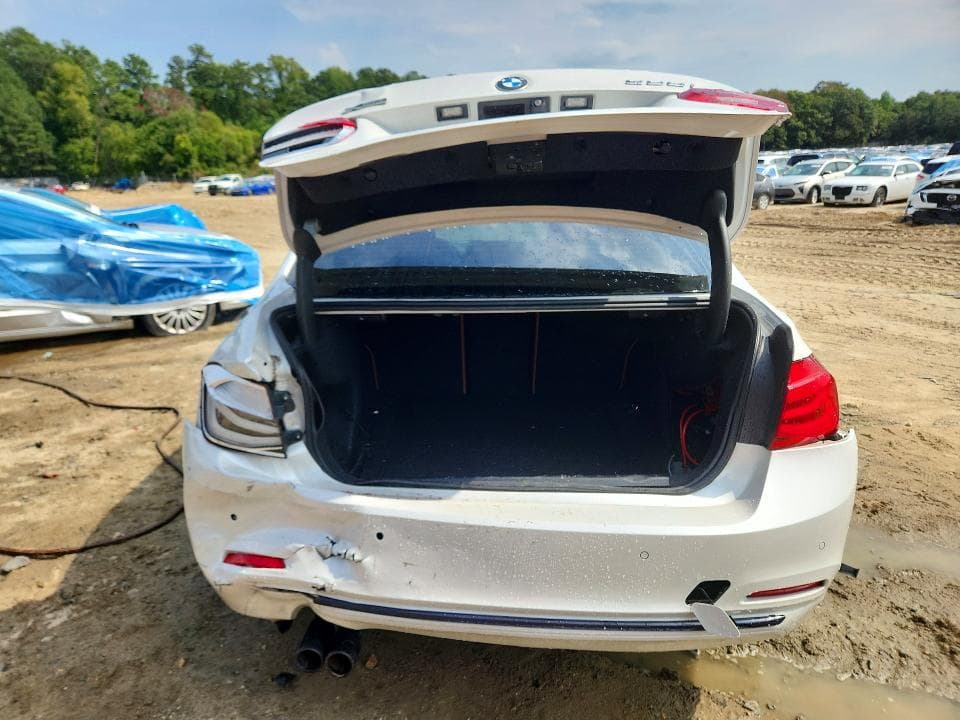 2018 BMW 330 XI 6