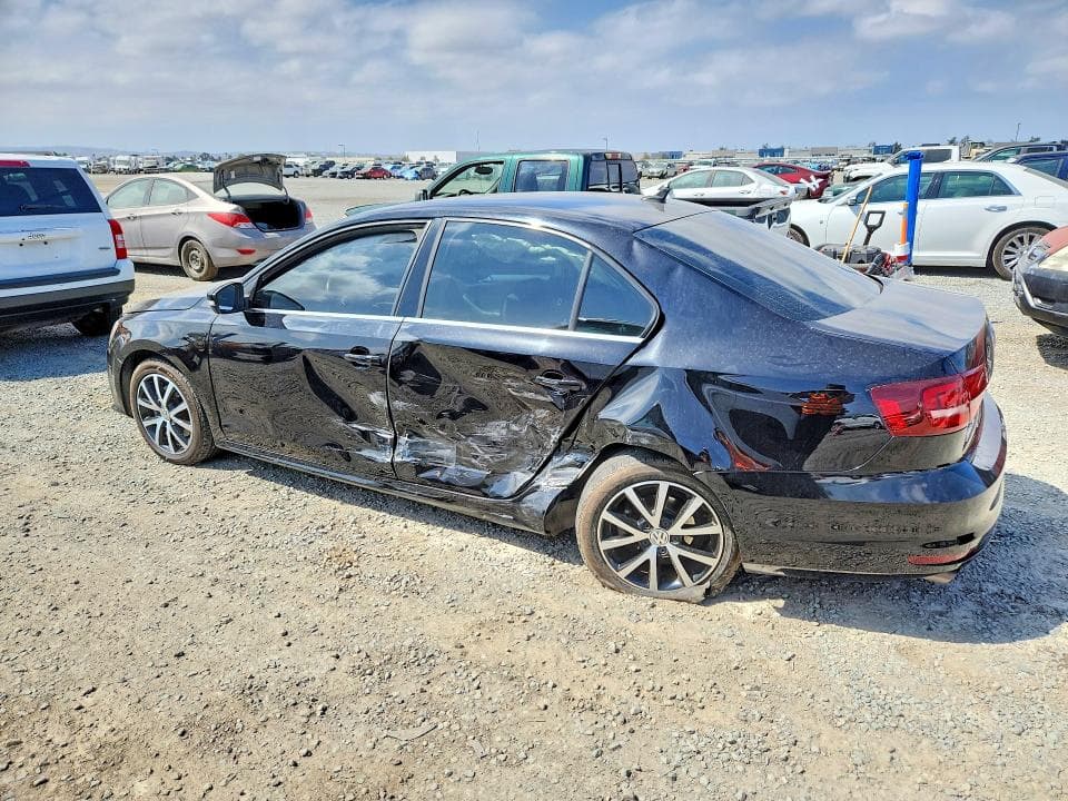 2017 VOLKSWAGEN JETTA SE 2