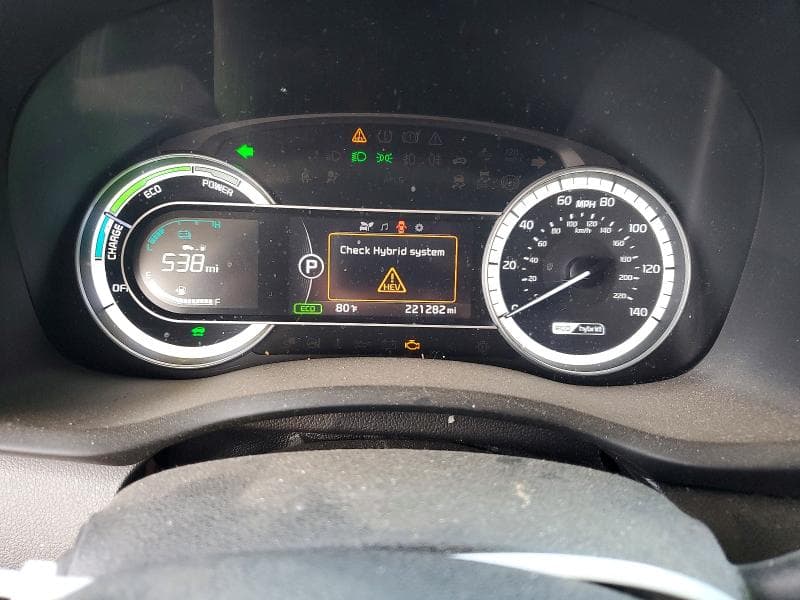 2019 KIA NIRO LX 9