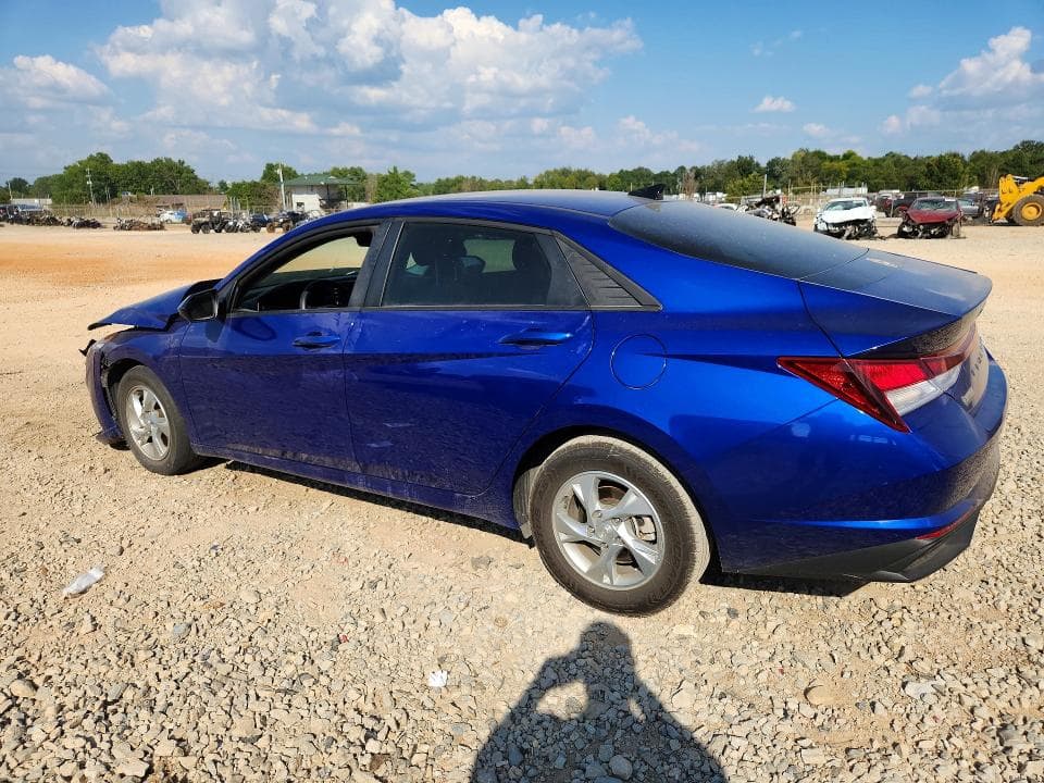2023 HYUNDAI ELANTRA SE 2