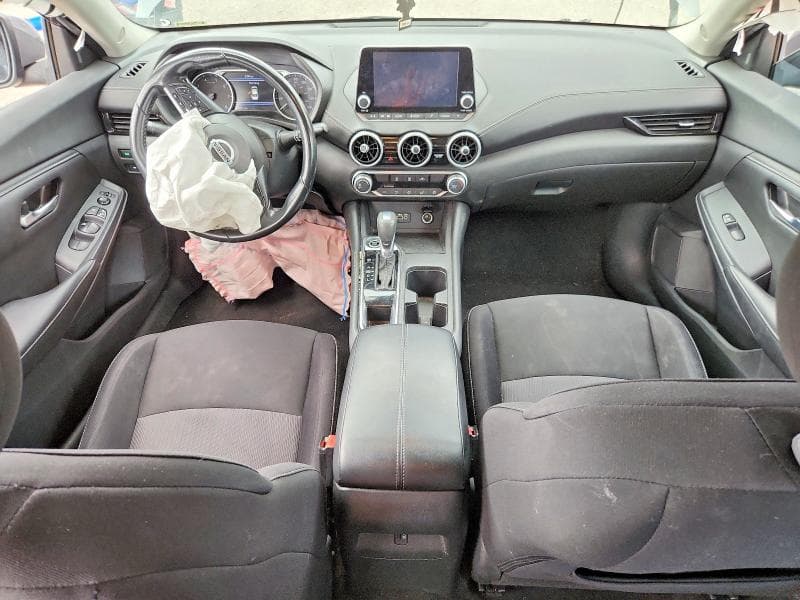 2022 NISSAN SENTRA SV 8