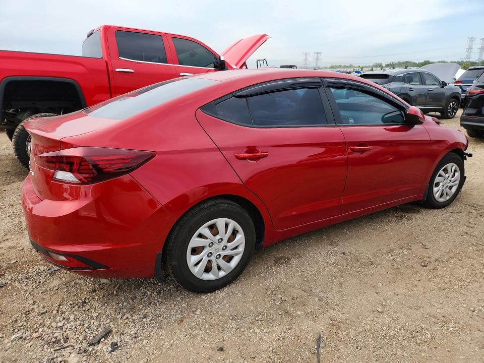2020 HYUNDAI ELANTRA SE 3