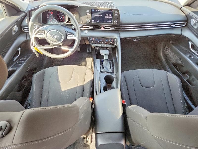 2022 HYUNDAI ELANTRA SEL 8