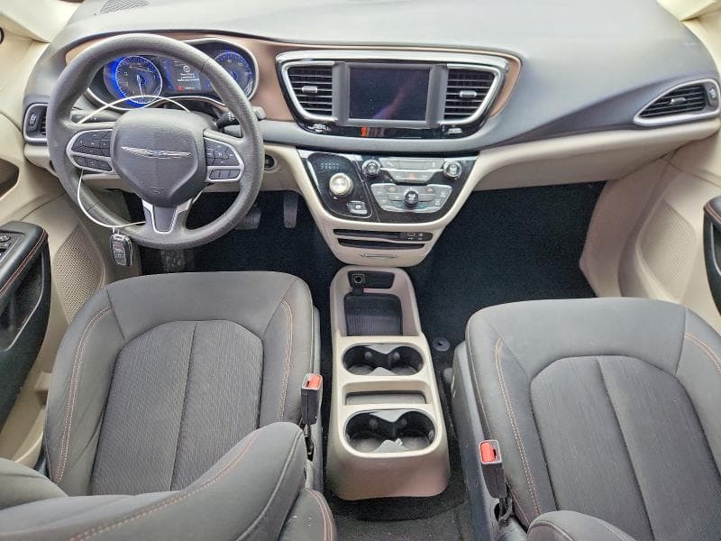 2018 CHRYSLER PACIFICA L 8