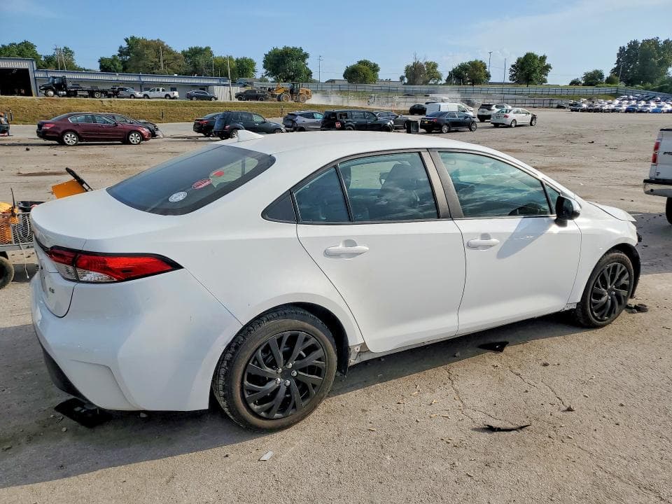 2023 TOYOTA COROLLA LE 3