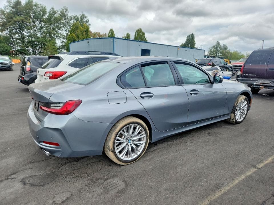 2023 BMW 330XI 3