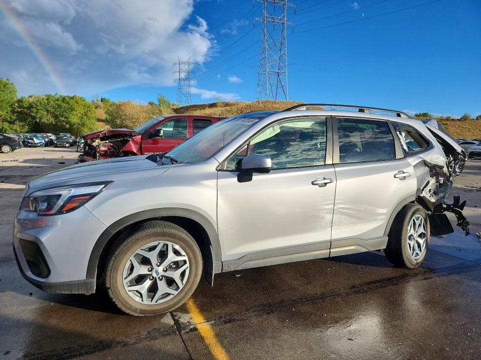 2021 SUBARU FORESTER PREMIUM - 1
