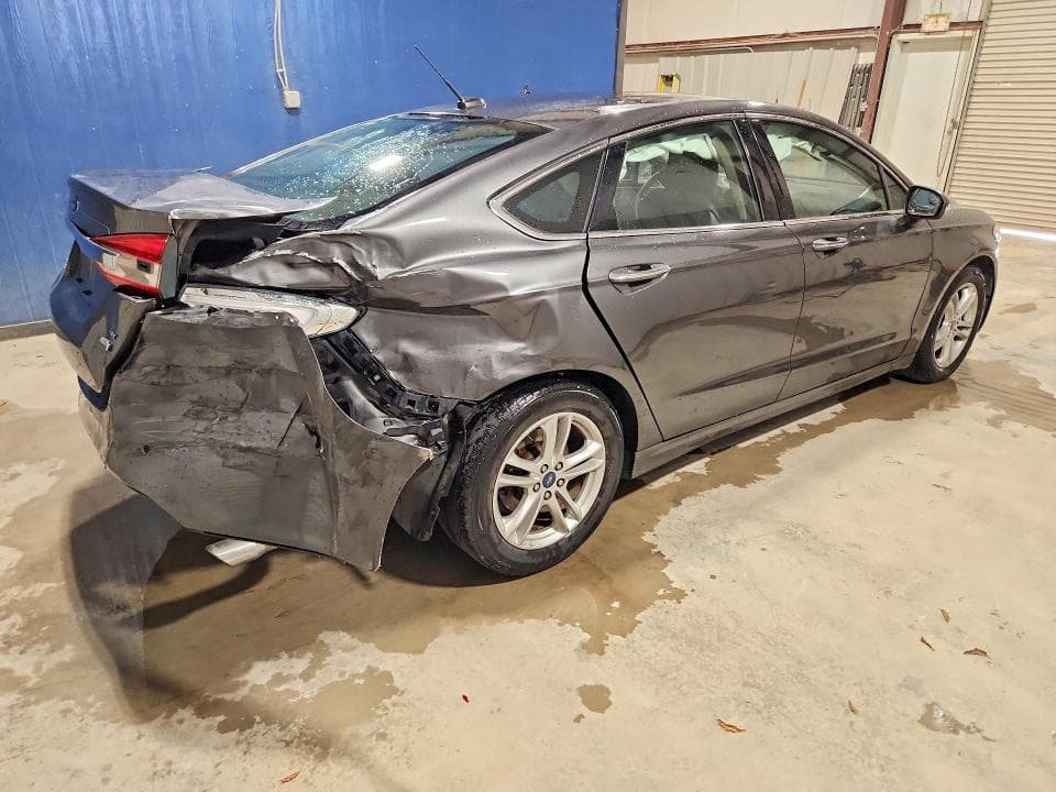 2018 FORD FUSION SE 3