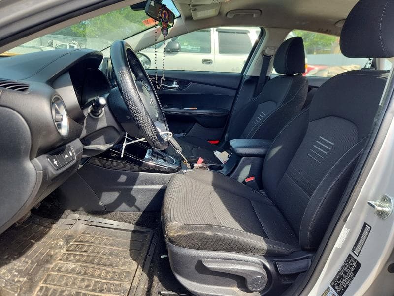2019 KIA FORTE S 7