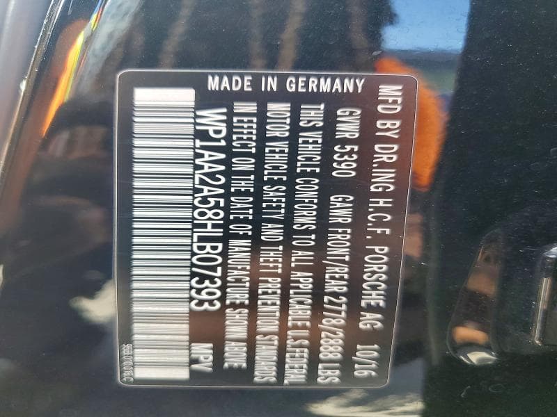 2017 PORSCHE MACAN 13
