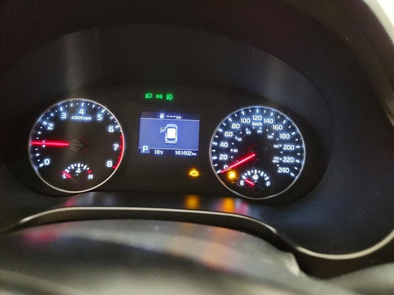 2021 KIA SELTOS LX 9