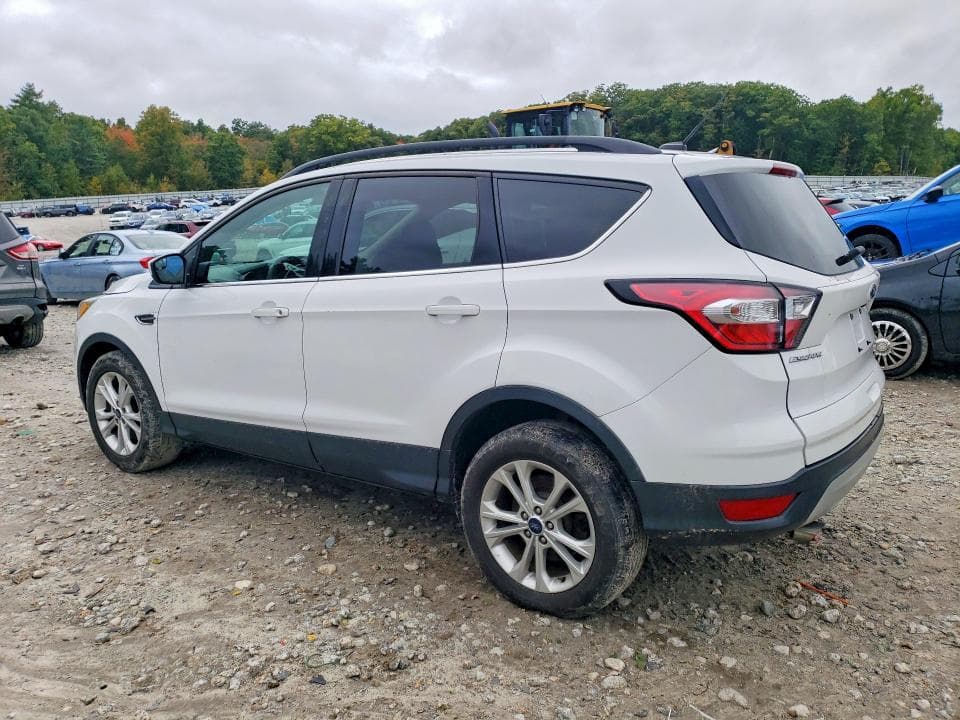 2018 FORD ESCAPE SE 2