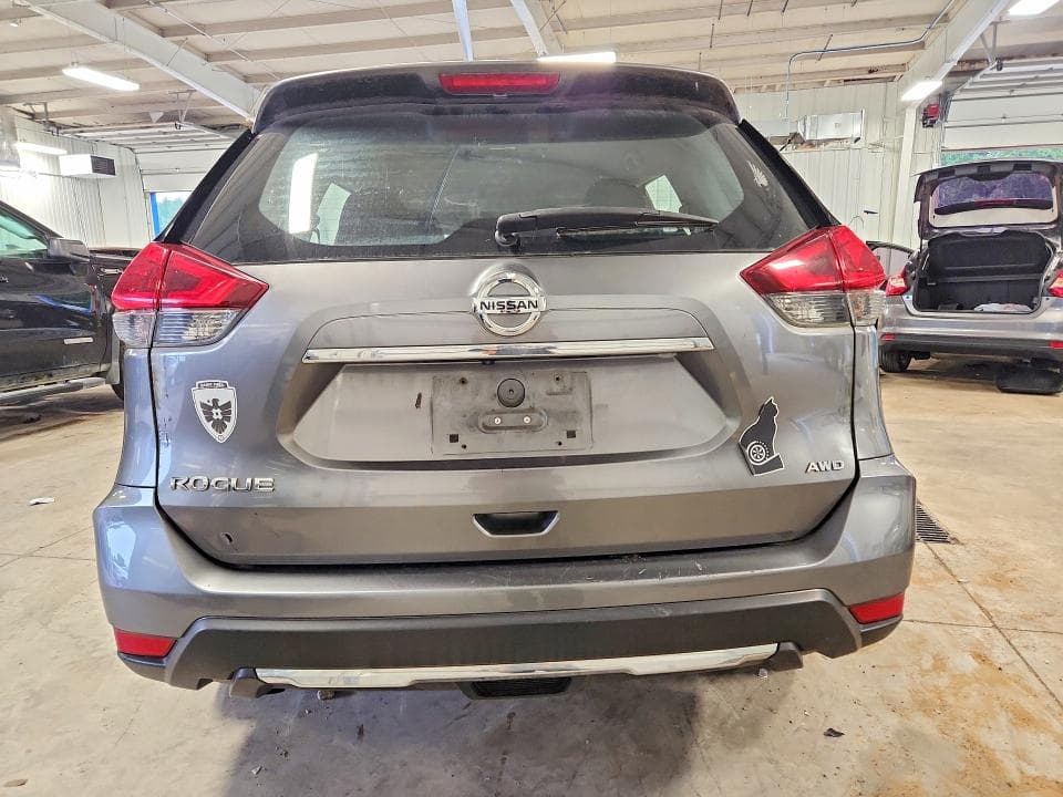 2018 NISSAN ROGUE S 6