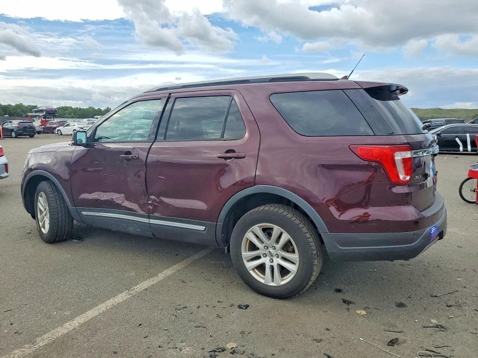 2019 FORD EXPLORER XLT 2