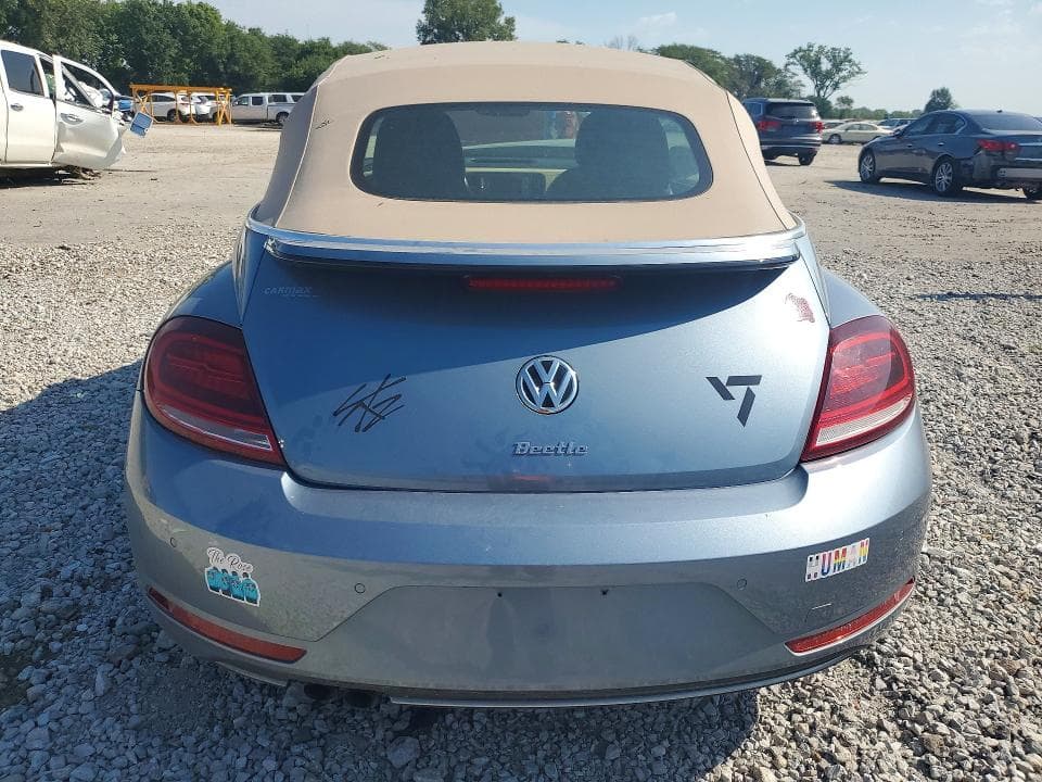 2019 VOLKSWAGEN BEETLE S 6